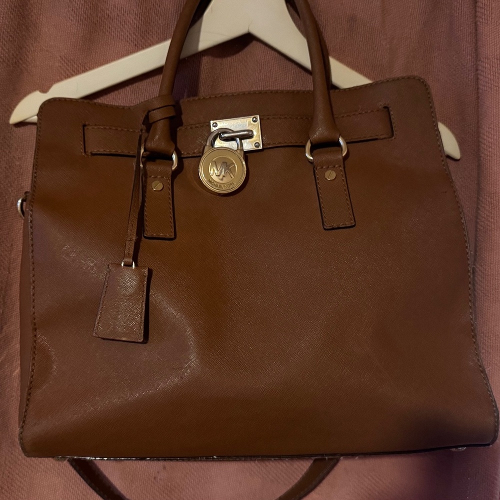 Michael Kors purse Hamilton Satchel Bag with Gold chain brown or camel colour